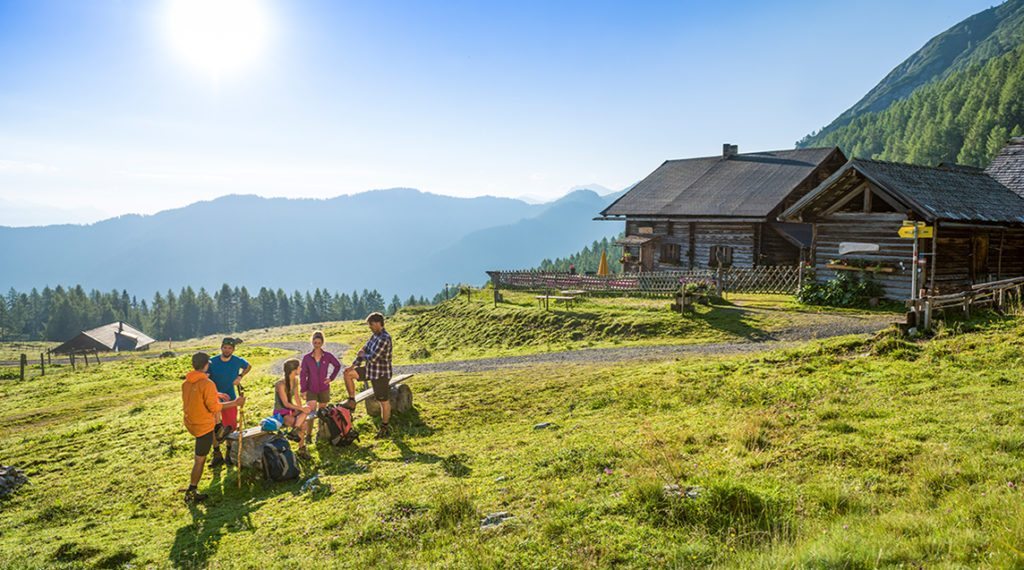 Wandern im Wandergebiet Lackenalmen ist ein Muss in jedem Flachau Sommerurlaub